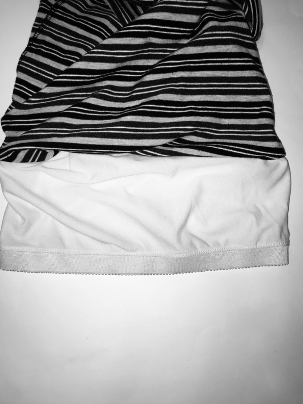 Everlast Black Gray Striped Tank Top Coolmax Lining Medium Athletic Workout Gym - Picture 3 of 6